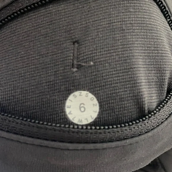 LULULEMON shorts - Picture 3 of 3